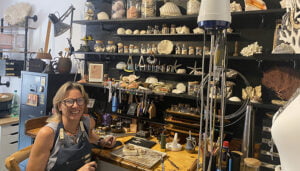 Invierte en Cuenca respalda el proyecto de la joyería Almakaia