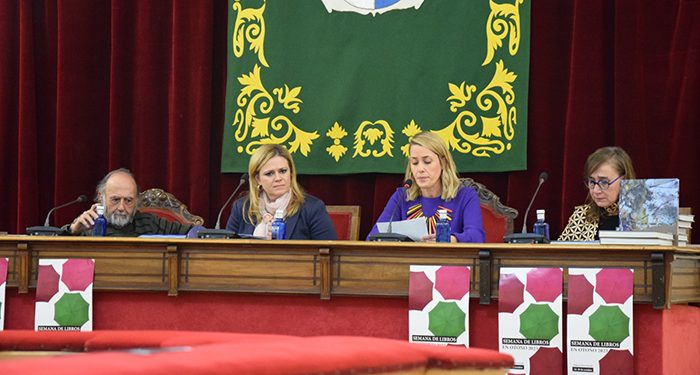 La antología de Moset pone “el broche de oro” a las presentaciones de la Semana de Libros en la Diputación de Cuenca 1 La antología de Moset pone “el broche de oro” a las presentaciones de la Semana de Libros en la Diputación de Cuenca