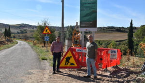 La Diputación de Cuenca está mejorando la CUV-2125 que une Cuevas de Velasco y Villar del maestre con una inversión de 775.000 euros