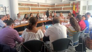 Montalbo acogerá una nueva planta de fabricación de revestimientos que supondrá una inversión de 1,7 millones de euros y creará 20 empleos