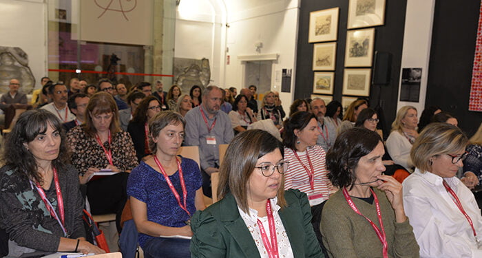 Profesionales de la comunicación universitaria actualizan conocimientos en producción audiovisual y promoción institucional en el Campus de Cuenca