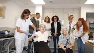 Sanidad hace un llamamiento para que la población más vulnerable de Cuenca se vacune frente a la gripe para evitar enfermedades graves