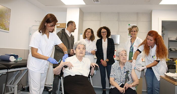 Sanidad hace un llamamiento para que la población más vulnerable de Cuenca se vacune frente a la gripe para evitar enfermedades graves