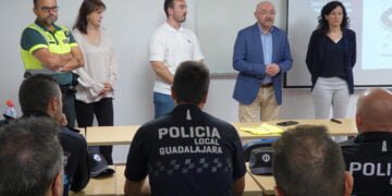 Un total de 175 policías locales de Castilla-La Mancha se han formado, desde el 2016, en detección del consumo de drogas entre los conductores