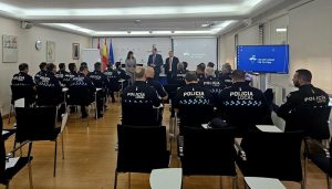 Un total de 25 jefes y mandos de la Policía Local de Castilla-La Mancha reciben formación específica acerca de la nueva Ley de Bienestar Animal