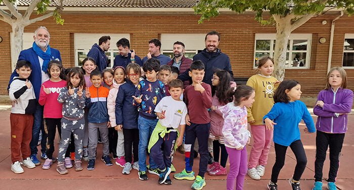 Un total de 34 centros educativos de la provincia de Guadalajara cuentan con ‘Bandera Verde’ por su implicación con el medio ambiente 1 Un total de 34 centros educativos de la provincia de Guadalajara cuentan con ‘Bandera Verde’ por su implicación con el medio ambiente