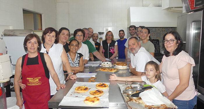 Una veintena de profesionales de la panadería de Cuenca desarrollan su bollería con el maestro Alberto Pérez 1 Una veintena de profesionales de la panadería de Cuenca desarrollan su bollería con el maestro Alberto Pérez