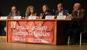 Ana Guarinos “Deberíamos dedicarles más atención a los cuidados paliativos”