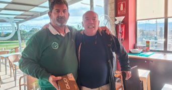 Ángel Marquina en primera categoría y Julián Gómez Lopez en segunda, campeones del XXIII Torneo de la liga de la regularidad de 2023 de Cuenca Golf Club en Villar de Olalla