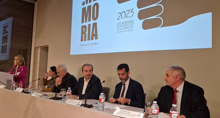 Baltasar Garzón en Guadalajara inaugura las XVI Jornadas de Investigación en Archivos de Castilla-La Mancha 1 Baltasar Garzón en Guadalajara inaugura las XVI Jornadas de Investigación en Archivos de Castilla-La Mancha