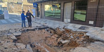 Cortes de agua por las obras de emergencia en la calle Colón