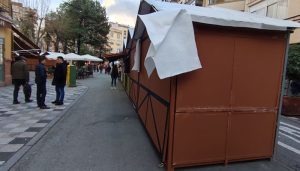 Cuenca en Marcha denuncia los “precios abusivos” del alquiler de casetas en el mercado navideño de artesanía