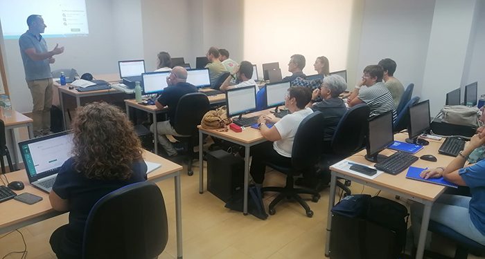 Dieciséis alumnos de ACESANC reciben formación sobre excel avanzado