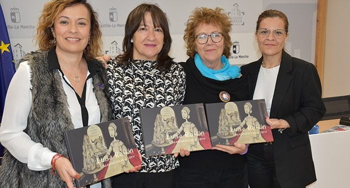 Dos sisanteñas rescatan del olvido a Luisa Roldán, escultora barroca que rompió esquemas, y se la presentan a los más jóvenes 1 Dos sisanteñas rescatan del olvido a Luisa Roldán, escultora barroca que rompió esquemas, y se la presentan a los más jóvenes