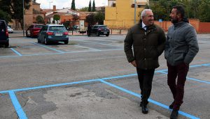 El aparcamiento junto a la concatedral de Guadalajara pasa de zona verde a zona azul, para facilitar la rotación de vehículos