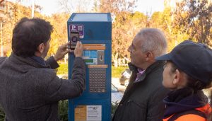 El Ayuntamiento de Guadalajara y Telpark transforman 50 parquímetros en puntos informativos para ‘aparcar’ la violencia
