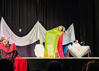 El Certamen Provincial de Teatro de Cuenca llega este fin de semana a Talayuelas con Colectivo 10 y Amigos del Teatro de Almendros El Certamen Provincial de Teatro de Cuenca llega este fin de semana a Talayuelas con Colectivo 10 y Amigos del Teatro de Almendros