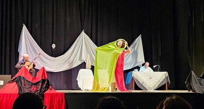 El Certamen Provincial de Teatro de Cuenca llega este fin de semana a Talayuelas con Colectivo 10 y Amigos del Teatro de Almendros 1 El Certamen Provincial de Teatro de Cuenca llega este fin de semana a Talayuelas con Colectivo 10 y Amigos del Teatro de Almendros