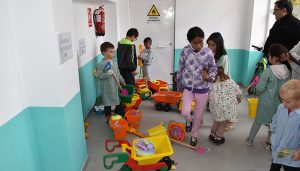 El colegio de Buenache de Alarcón reabre tras los daños ocasionados por la DANA