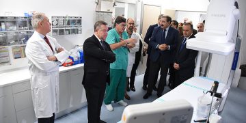 El Gobierno de Castilla-La Mancha quiere llegar a los 100 millones de actuaciones sanitarias al año