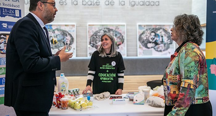 El Gobierno regional lanza la campaña de sensibilización y educación ambiental ‘No te dejes envolver’ con motivo de la Semana Europea de la Prevención de Residuos