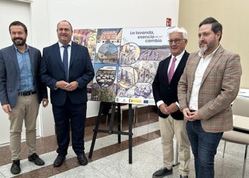 El Gobierno regional valora la lavanda como un elemento de desarrollo rural sostenible, de fijación de población y de creación de empleo 1 El Gobierno regional valora la lavanda como un elemento de desarrollo rural sostenible, de fijación de población y de creación de empleo