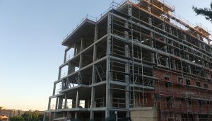 El mes de agosto protagoniza en Cuenca el único mes de 2023 con mayor compraventa de viviendas que el año anterior