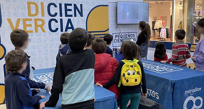 El Mirador de Cuenca celebra la séptima edición del taller de Diverciencia Pequeños Científicos 1 El Mirador de Cuenca celebra la séptima edición del taller de Diverciencia Pequeños Científicos