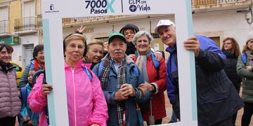 El programa “7000pasosX” Valverde de Júcar ha desafía al mal tiempo con más de un centenar de participantes