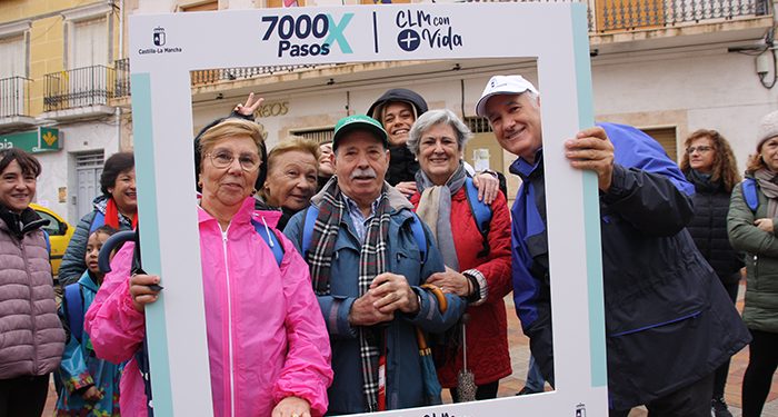 El programa “7000pasosX” Valverde de Júcar ha desafía al mal tiempo con más de un centenar de participantes