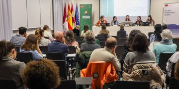 Encuentro entre la escuela rural y la Facultad de Educación de Cuenca