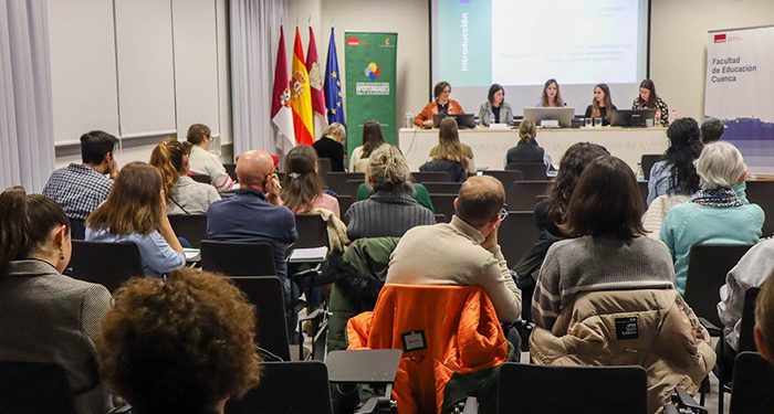 Encuentro entre la escuela rural y la Facultad de Educación de Cuenca