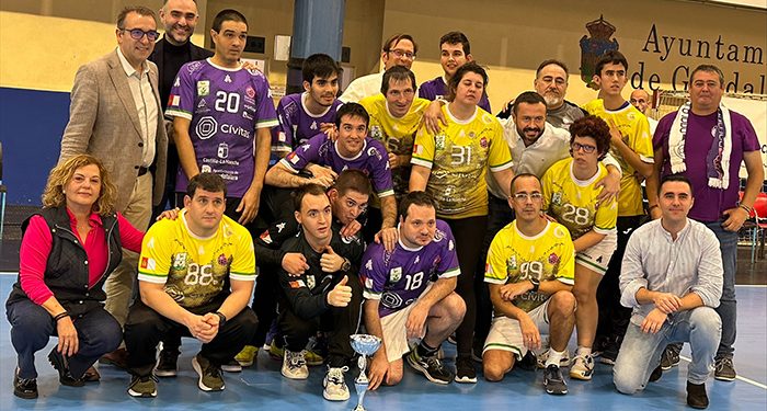 Escudero asiste al Torneo Nacional de Balonmano inclusivo, “donde el Balonmano Guadalajara es todo un referente”