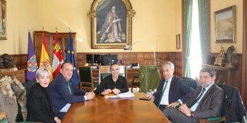 Eurocaja Rural y el Ayuntamiento de Palencia afianzan su relación y compromiso con la ciudad