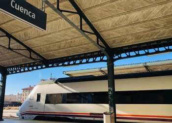 Doménech califica de “esperanzador” el nuevo auto del Supremo que impide desmantelar el tren y pide a los gobiernos socialistas que desistan “en esta injusticia que deja a Cuenca sin ferrocarril”