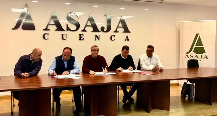 Firmado el convenio colectivo del campo de Cuenca para los años 2022 y 2023 que afecta a unos 6.000 trabajadores 1 Firmado el convenio colectivo del campo de Cuenca para los años 2022 y 2023 que afecta a unos 6.000 trabajadores