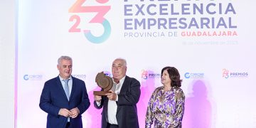 Hi! Real Estate recibe el premio “Empresa del Año 2023” en la Gala anual de la Excelencia Empresarial de CEOE-Cepyme Guadalajara