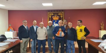 La Mancomunidad de Recogida de Residuos, “Río Jucar”, aprueba objetivos para el cuatrienio y reconoce la labor del ex alcalde de Villar de Olalla Santiago Valverde