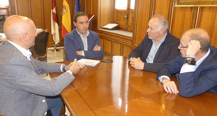 La Asociación de Empresarios de San Clemente y Comarca cree interesante vincular la conservación del patrimonio a una potenciación de la actividad económica