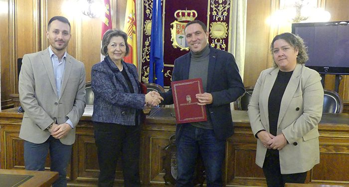 La Diputación de Cuenca y Cruz Roja firman el convenio de colaboración de 35.000 euros para fomentar el voluntariado