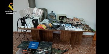 La Guardia Civil detiene a tres personas como supuestos autores de 25 delitos contra la propiedad en Las Pedroñeras