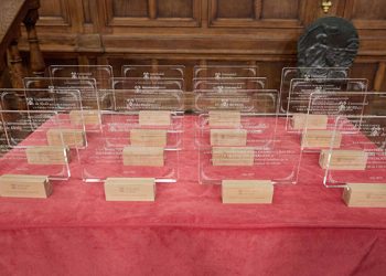 La Universidad de Alcalá reconoce la labor del Ayuntamiento de Guadalajara y del Instituto de la Mujer La Universidad de Alcalá reconoce la labor del Ayuntamiento de Guadalajara y del Instituto de la Mujer
