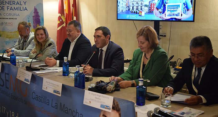 Martínez Chana “tiende la mano” al Sescam para mejorar y construir helisuperficies en los pueblos de la provincia 1 Martínez Chana “tiende la mano” al Sescam para mejorar y construir helisuperficies en los pueblos de la provincia