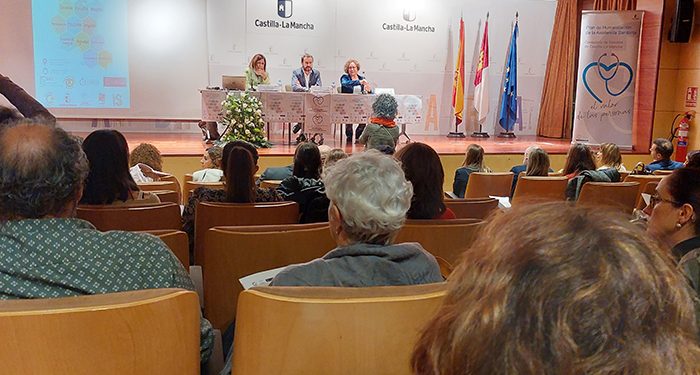 Más de 150 personas se dan cita I Jornada de Humanización de la GAI de Guadalajara 1 Más de 150 personas se dan cita I Jornada de Humanización de la GAI de Guadalajara