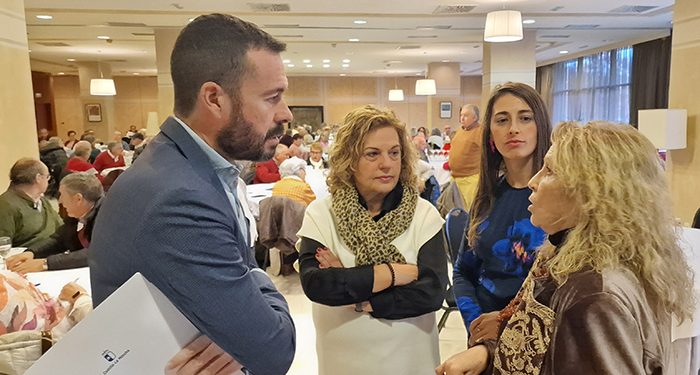 Más de 7.400 personas se benefician en Guadalajara del servicio de Teleasistencia del Gobierno regional, un 46% más que en 2015