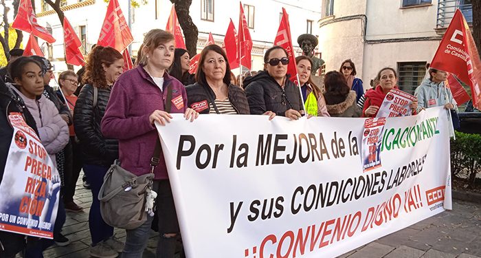 Movilización de las trabajadoras de Escuelas Infantiles por su convenio colectivo, caducado desde 2021