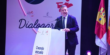 Page anuncia, para el próximo año, una nueva convocatoria de oposiciones para el cuerpo de maestros