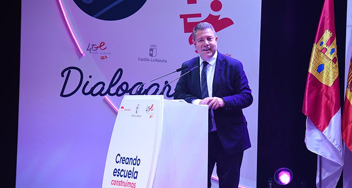 Page anuncia, para el próximo año, una nueva convocatoria de oposiciones para el cuerpo de maestros 1 Page anuncia, para el próximo año, una nueva convocatoria de oposiciones para el cuerpo de maestros