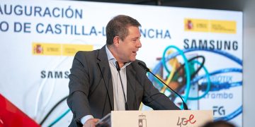 Page avanza que la inversión tecnológica de la Junta en Educación, Cultura y Deportes alcanzará los 87 millones de euros en 2024