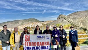 Representantes de Pueblos con el Tren exponen al secretario general para el Reto Demográfico la necesidad de reactivar el ferrocarril convencional